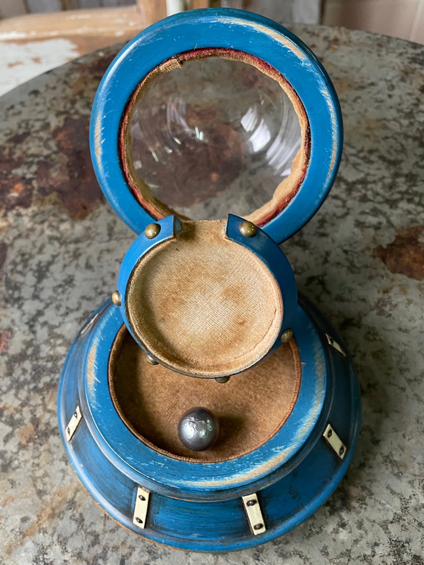 Pocket watch stand
アンティークドーム型懐中時計スタンド