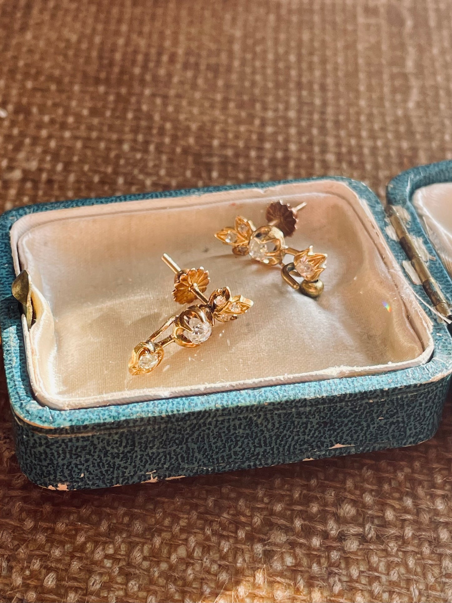 ダイヤモンドピアス